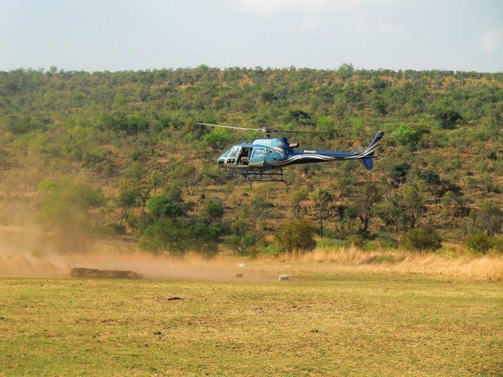 Zebras Crossing Private Game Lodge Modimolle Bagian luar foto