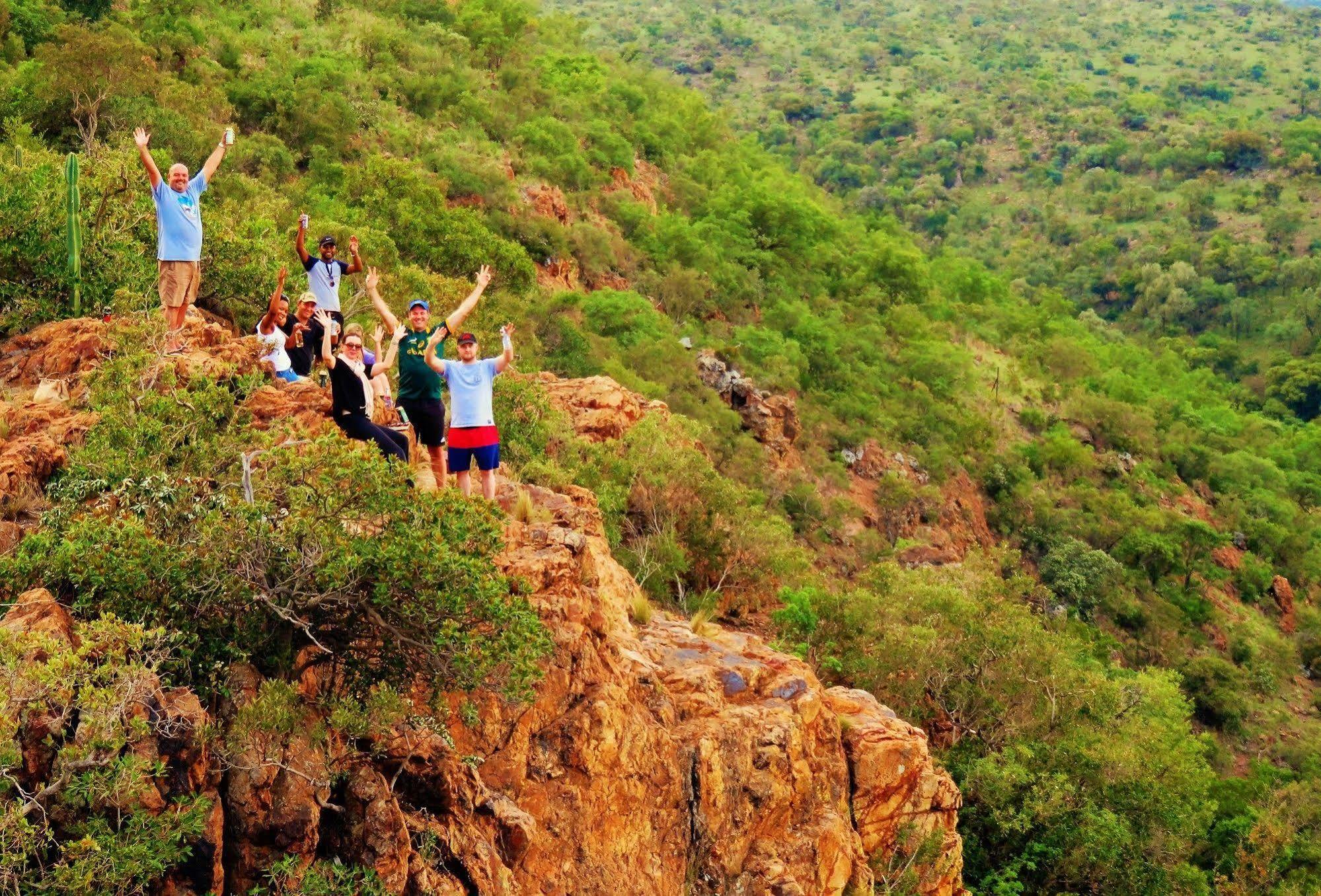 Zebras Crossing Private Game Lodge Modimolle Bagian luar foto